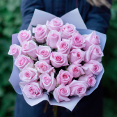 Букет из 25 розовых роз Engagement 40 см (Эквадор)