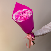 Букет из 15 розовых гвоздик(с упаковкой) заказать